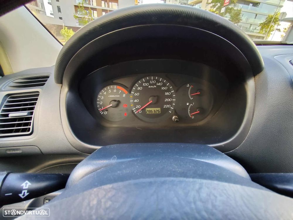 Honda Civic 1.4 LS - 5
