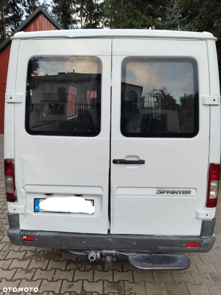 Mercedes-Benz Sprinter - 5