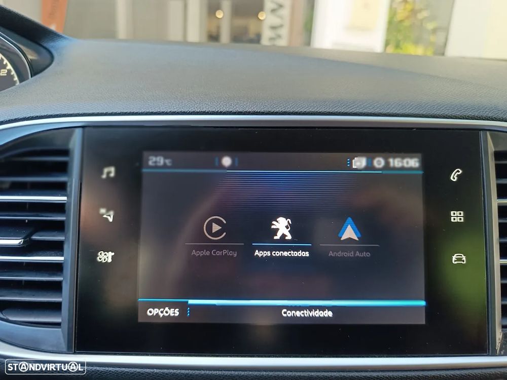 Peugeot 308 1.2 PureTech Allure - 45