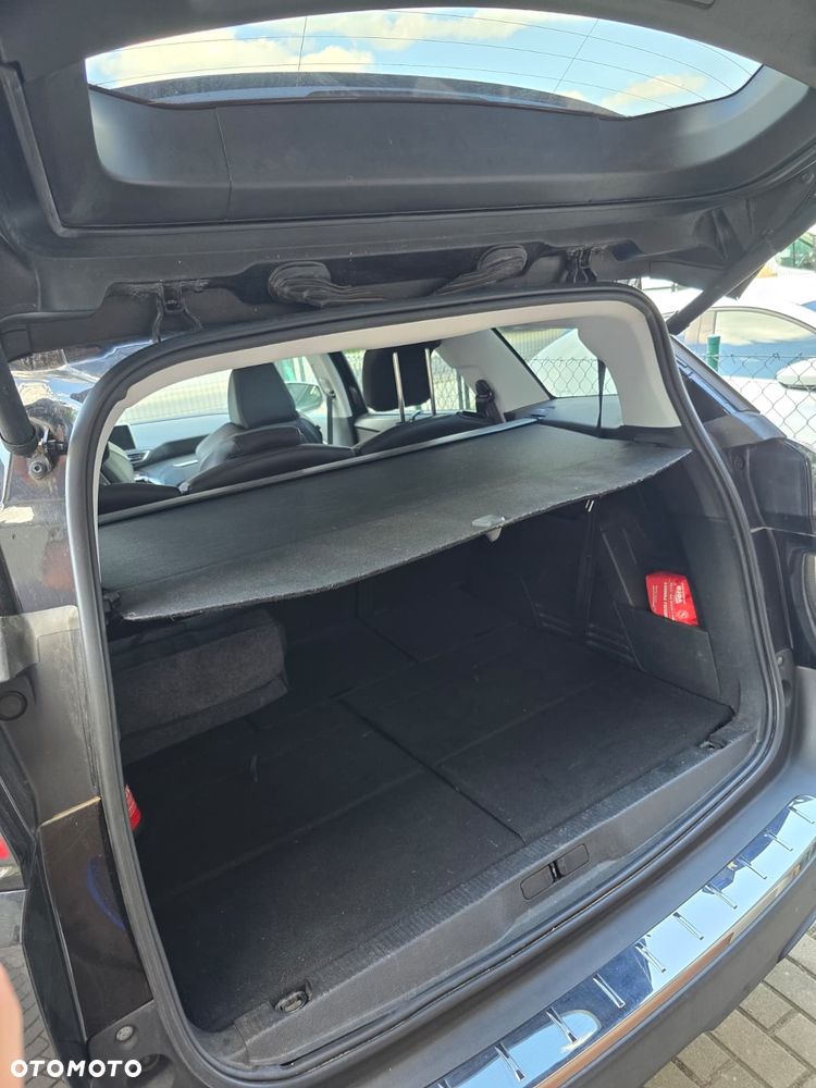 Peugeot 5008 1.2 PureTech Allure S&S EAT8 - 15