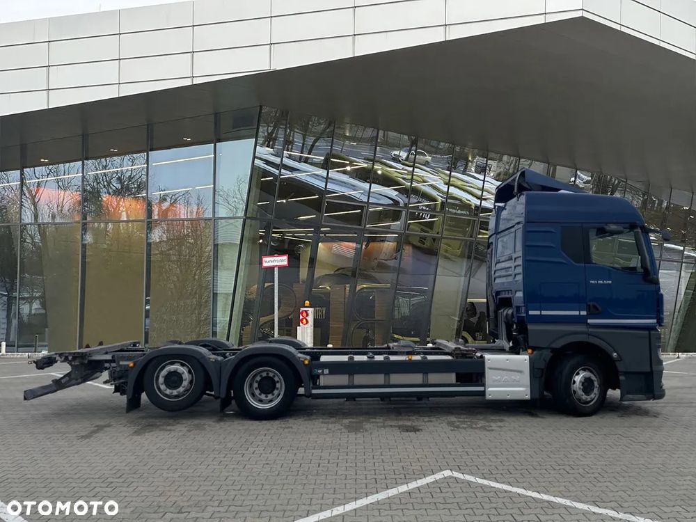 MAN TGX 26.520 6x2-2 LL CH - 4