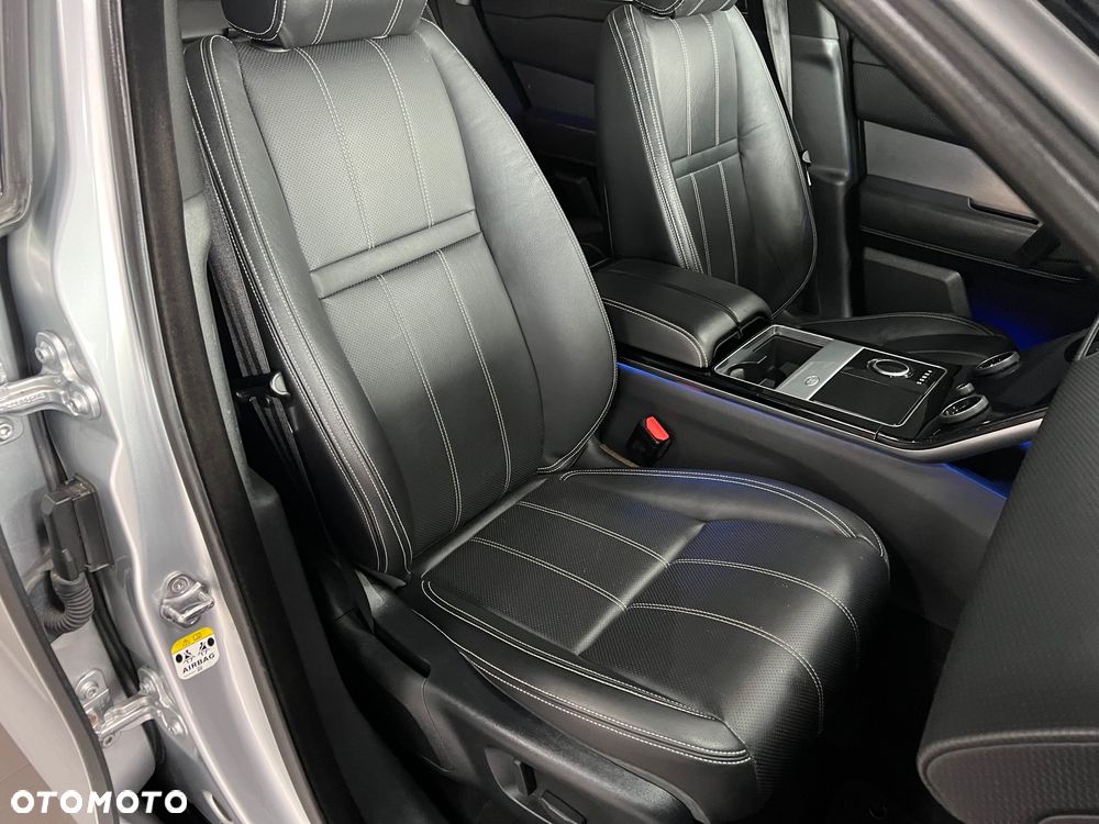 Land Rover Range Rover Velar 2.0d R-Dynamic - 37