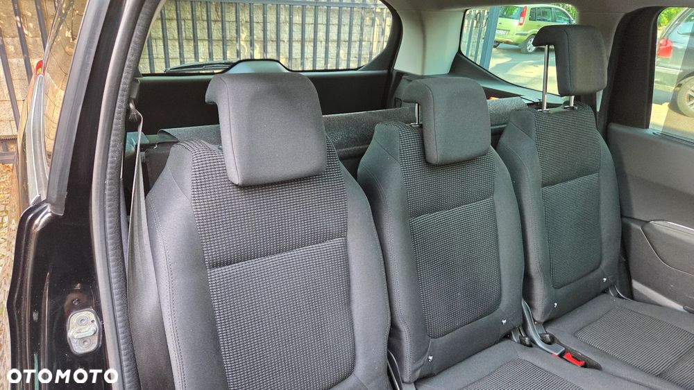 Peugeot 5008 - 39
