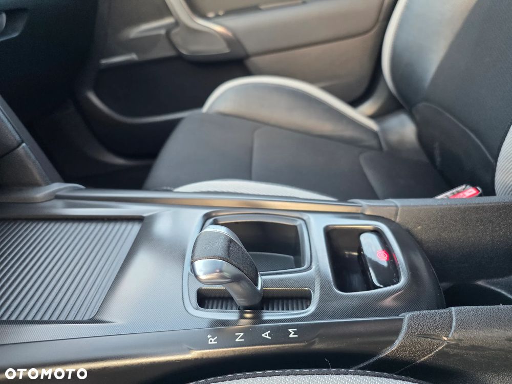 Citroën DS4 e-HDi 115 ETG6 SoChic - 40