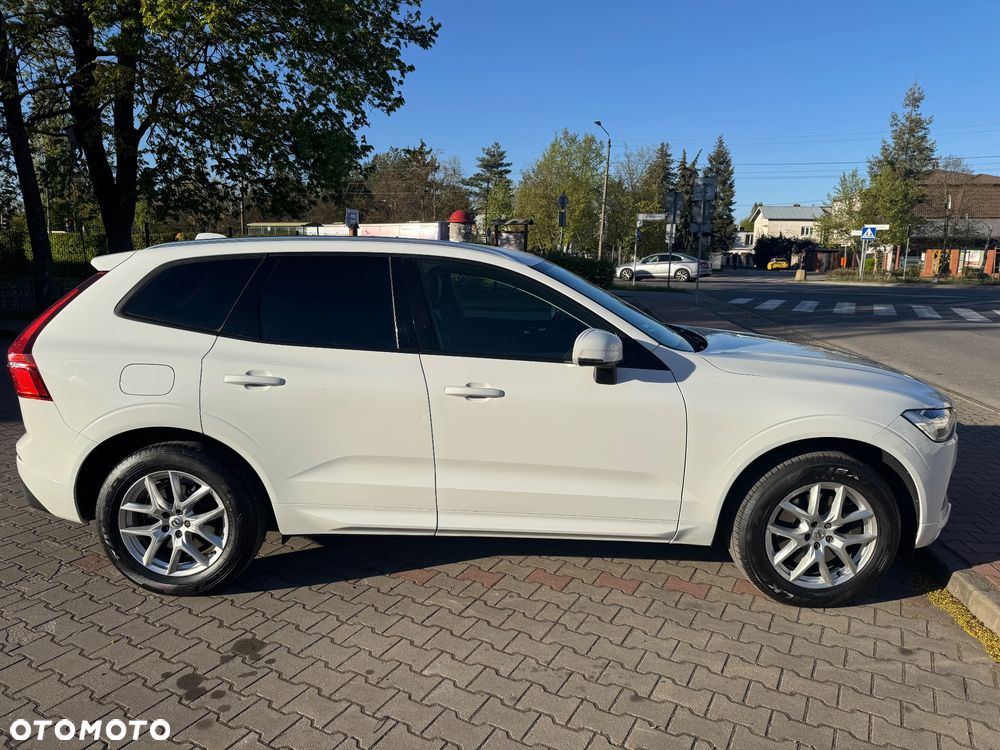 Volvo XC 60 D4 Momentum - 18