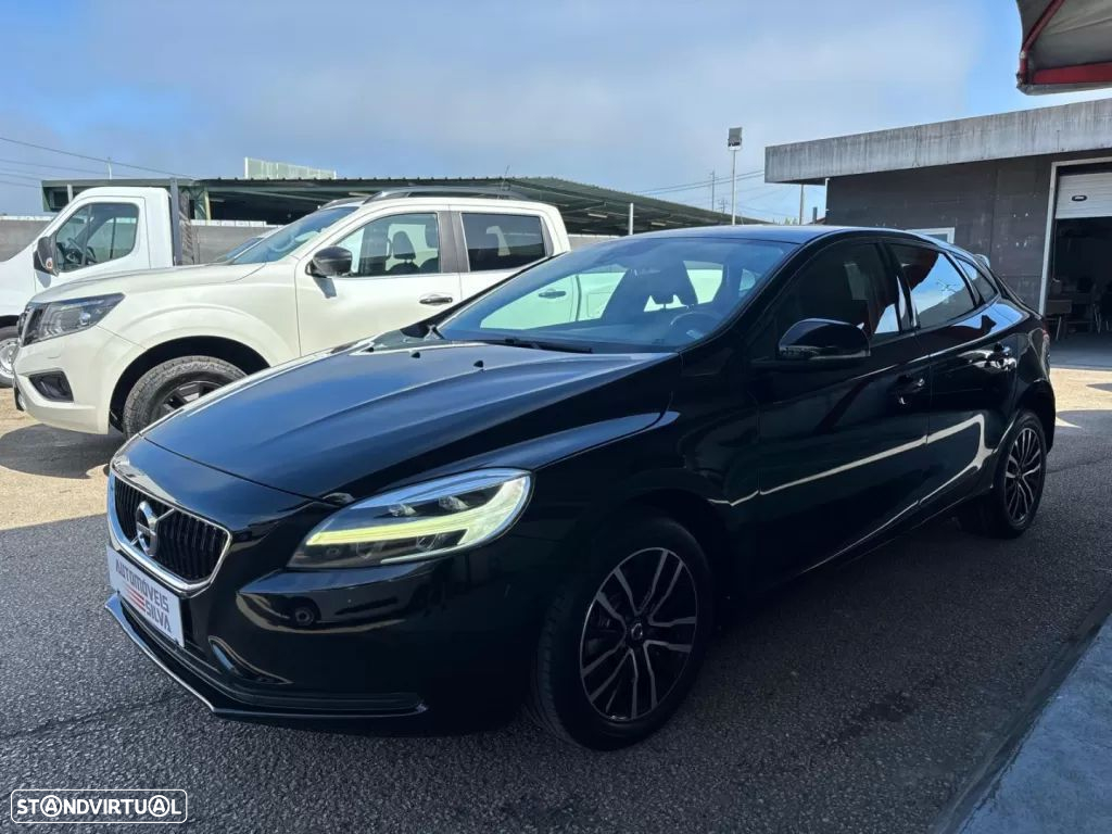 Volvo V40 2.0 D3 Momentum - 7