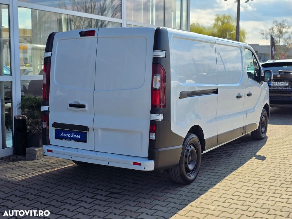 Renault Trafic - 8