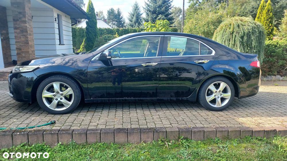 Honda Accord 2.0 Lifestyle - 2