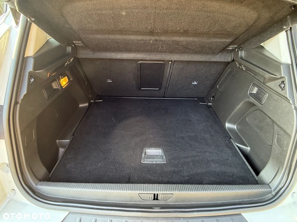 Opel Grandland X 1.2 Start/Stop Business Edition - 29