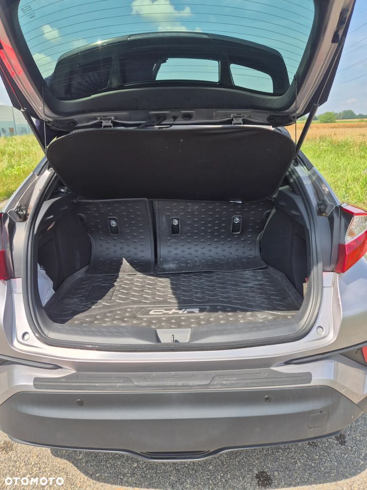 Toyota C-HR - 14