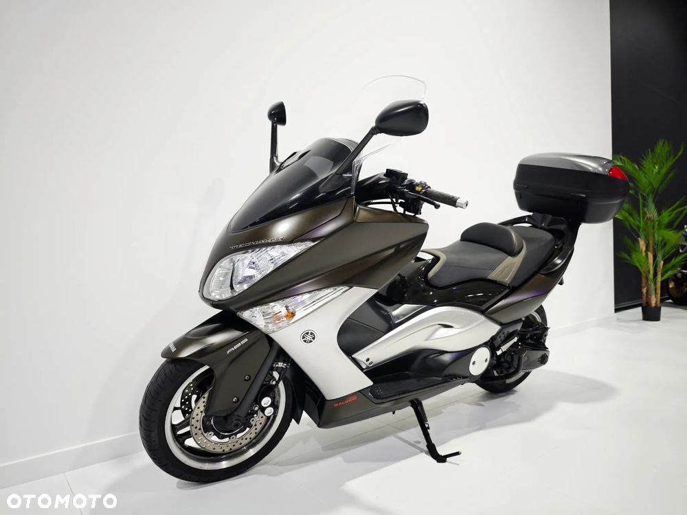 Yamaha Tmax - 4