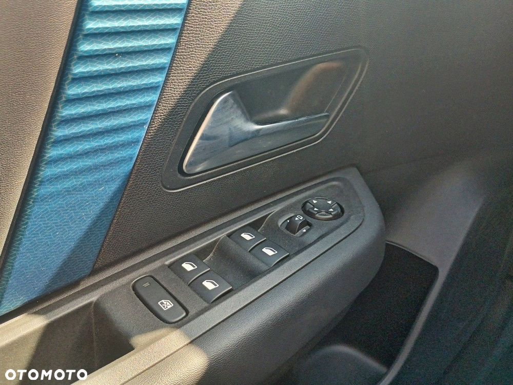 Citroën C4X EV136 50kWh Shine - 17