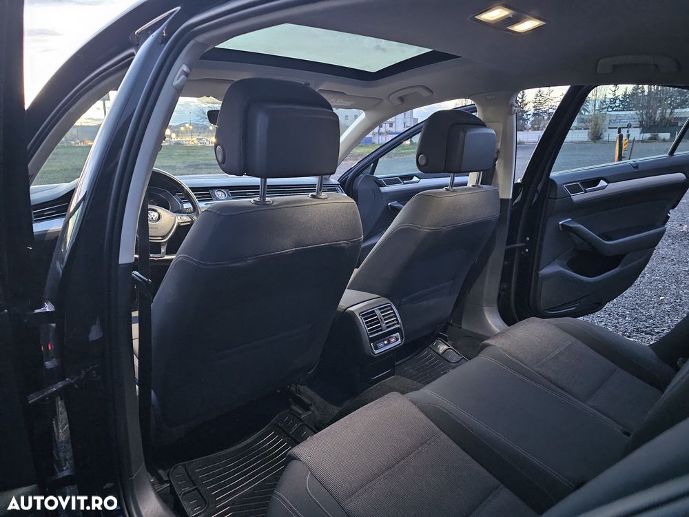 Volkswagen Passat Variant 1.6 TDI SCR DSG Comfortline - 8