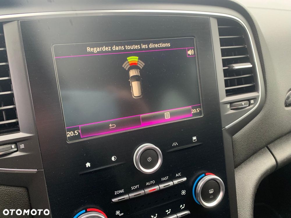 Renault Megane 1.5 dCi Energy Bose EU6 - 33