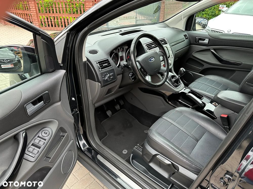 Ford Kuga - 6