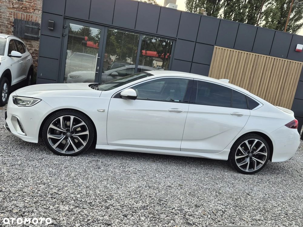 Opel Insignia Sport2.0 Direct InjTurbo 4x4 GSI - 11