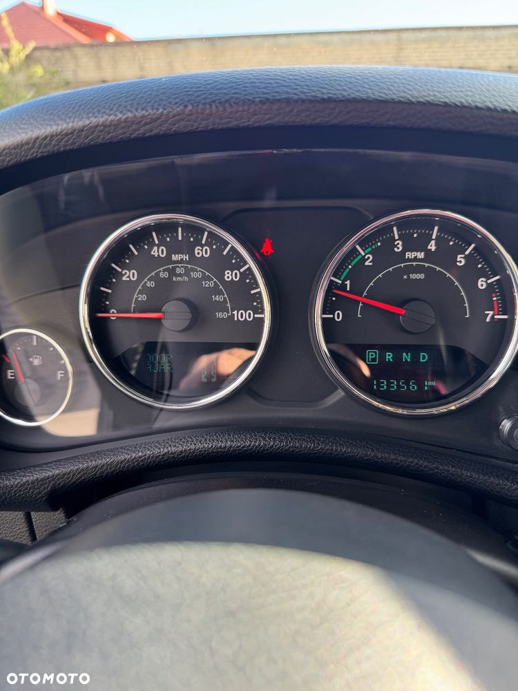 Jeep Wrangler 3.6 Unlim Sahara - 14