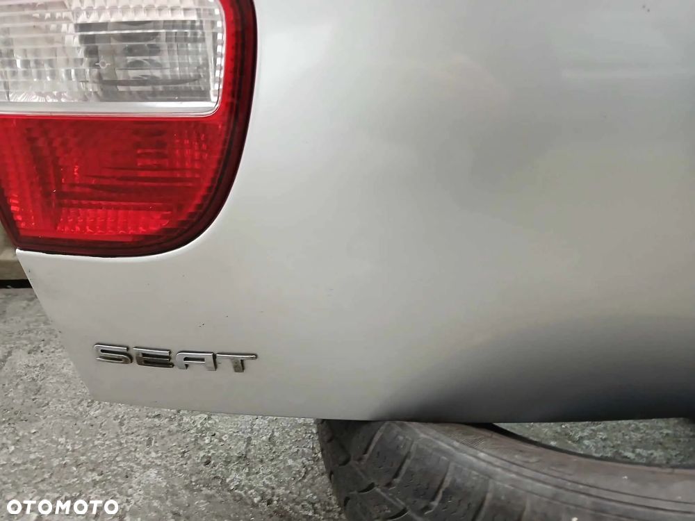 Seat Leon  Klapa bagażnika - 3