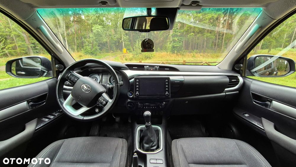 Toyota Hilux - 4
