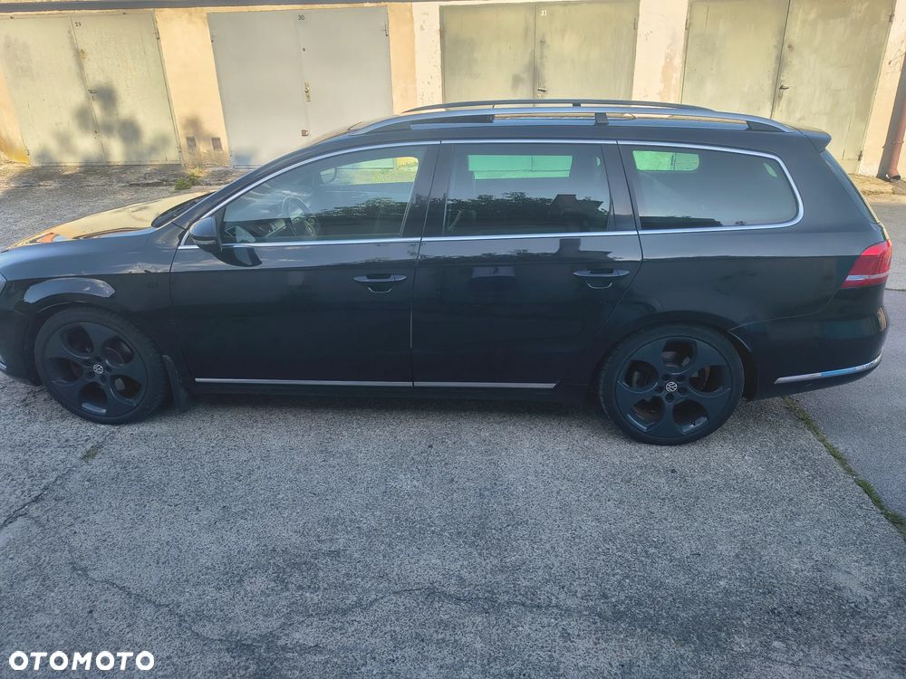 Volkswagen Passat 1.6 TDI DPF BlueMot Comfortline - 6
