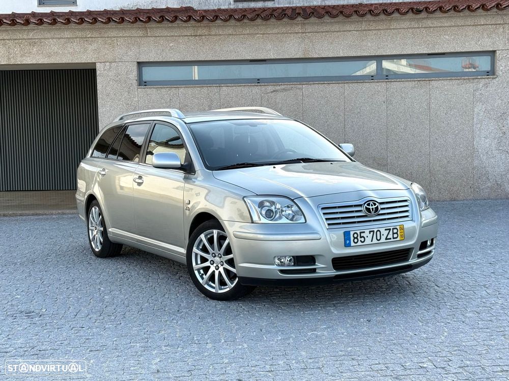 Toyota Avensis SW 2.0 D4D Sol - 2