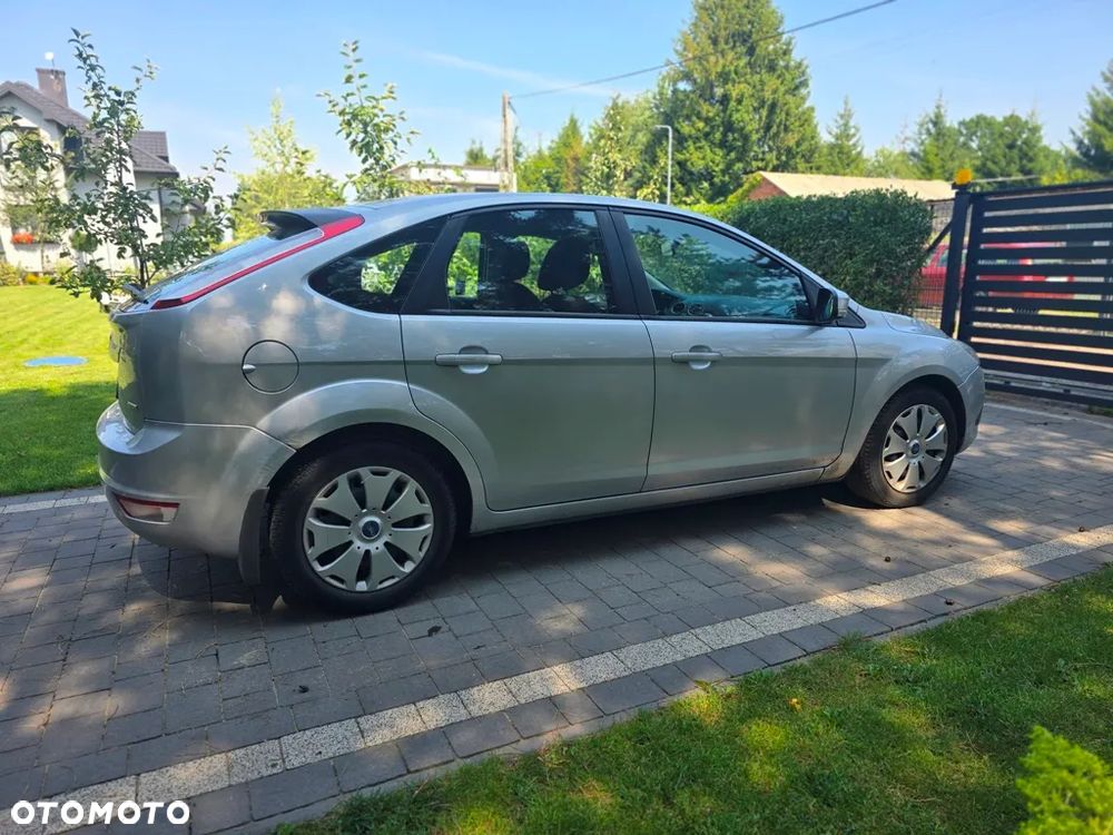 Ford Focus 1.6 TDCi Ambiente - 9