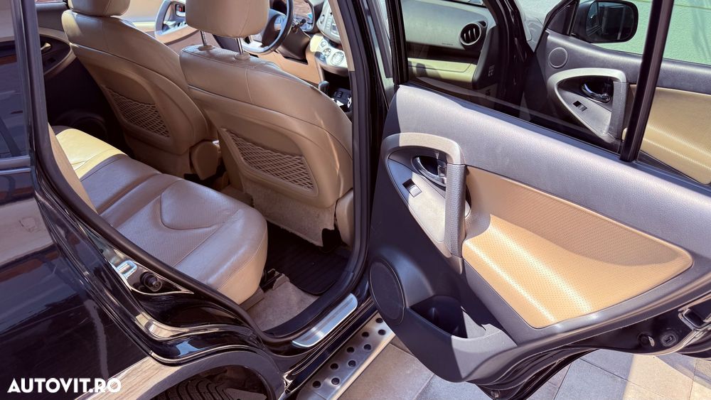 Toyota RAV4 2.0 Multidrive S AWD Executive - 12