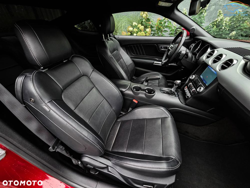 Ford Mustang 2.3 EcoBoost - 19