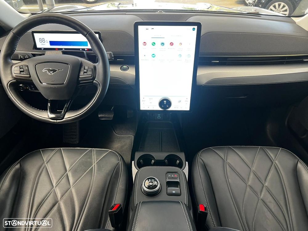 Ford Mustang Mach-E 75.7 kWh Premium AWD - 21