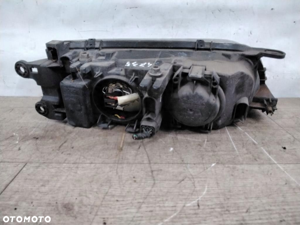 MAZDA 626 LAMPA PRZÓD LEWA - 2