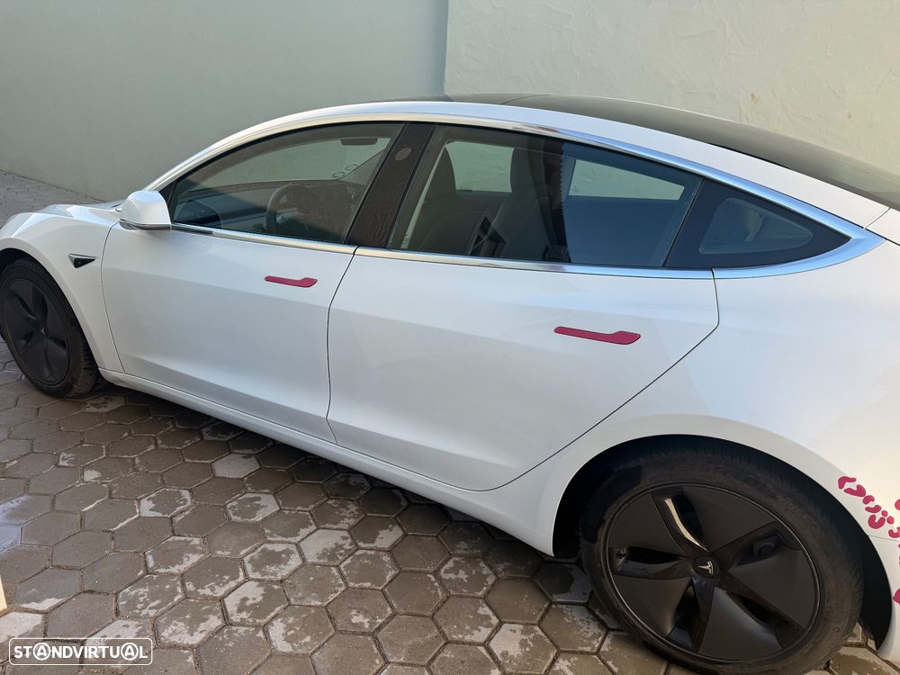 Tesla Model 3 Long-Range Dual Motor AWD - 3