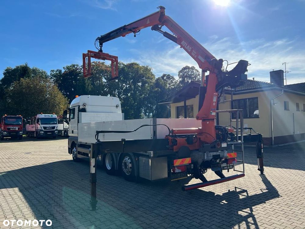 MAN 26.460 TGX skrzyniowy z HDS ATLAS 165.2, 518 t.km. - 3