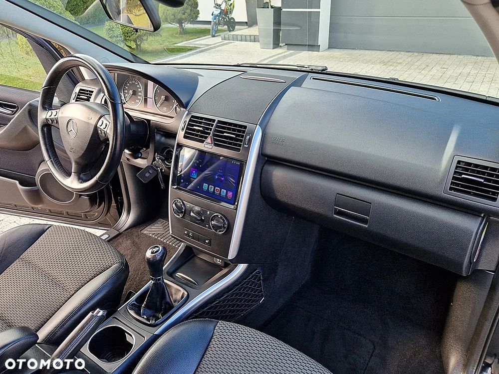 Mercedes-Benz Klasa A 150 Avantgarde Edition 10 - 16