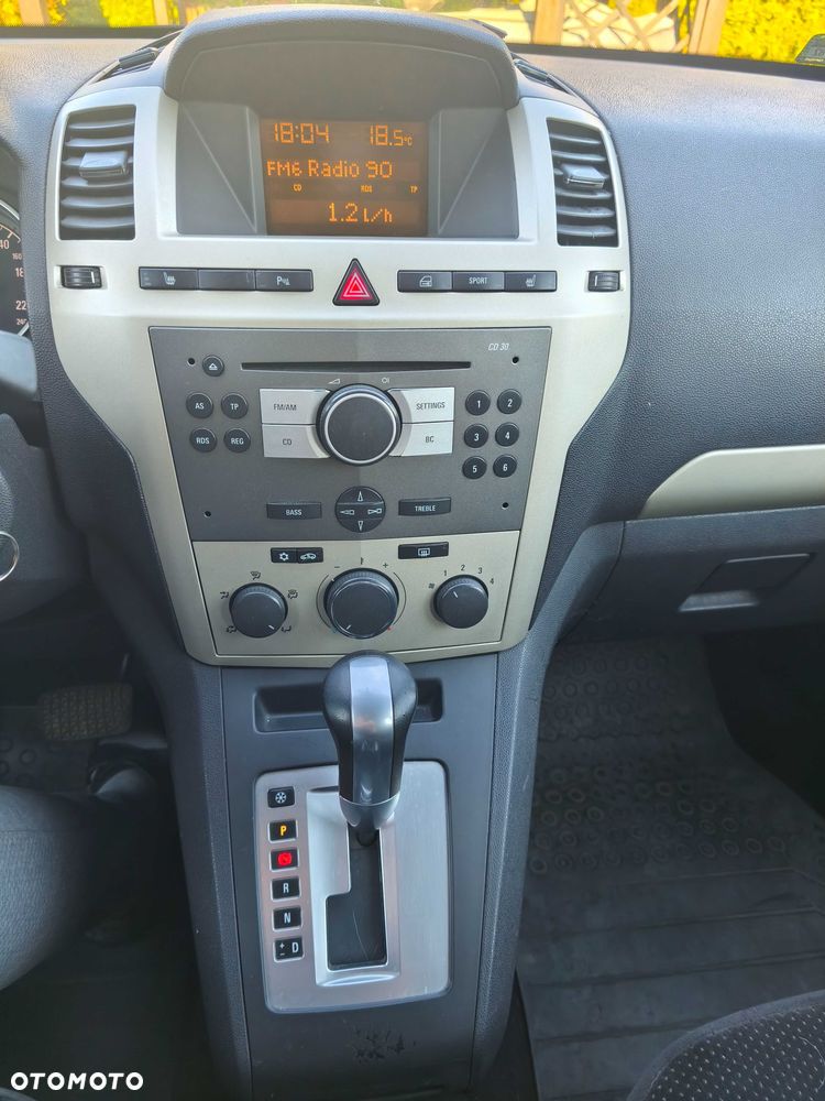 Opel Zafira - 6
