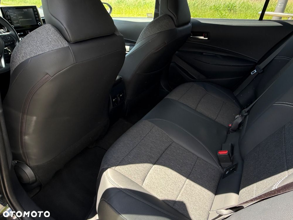 Toyota Corolla 1.2 T Comfort - 28