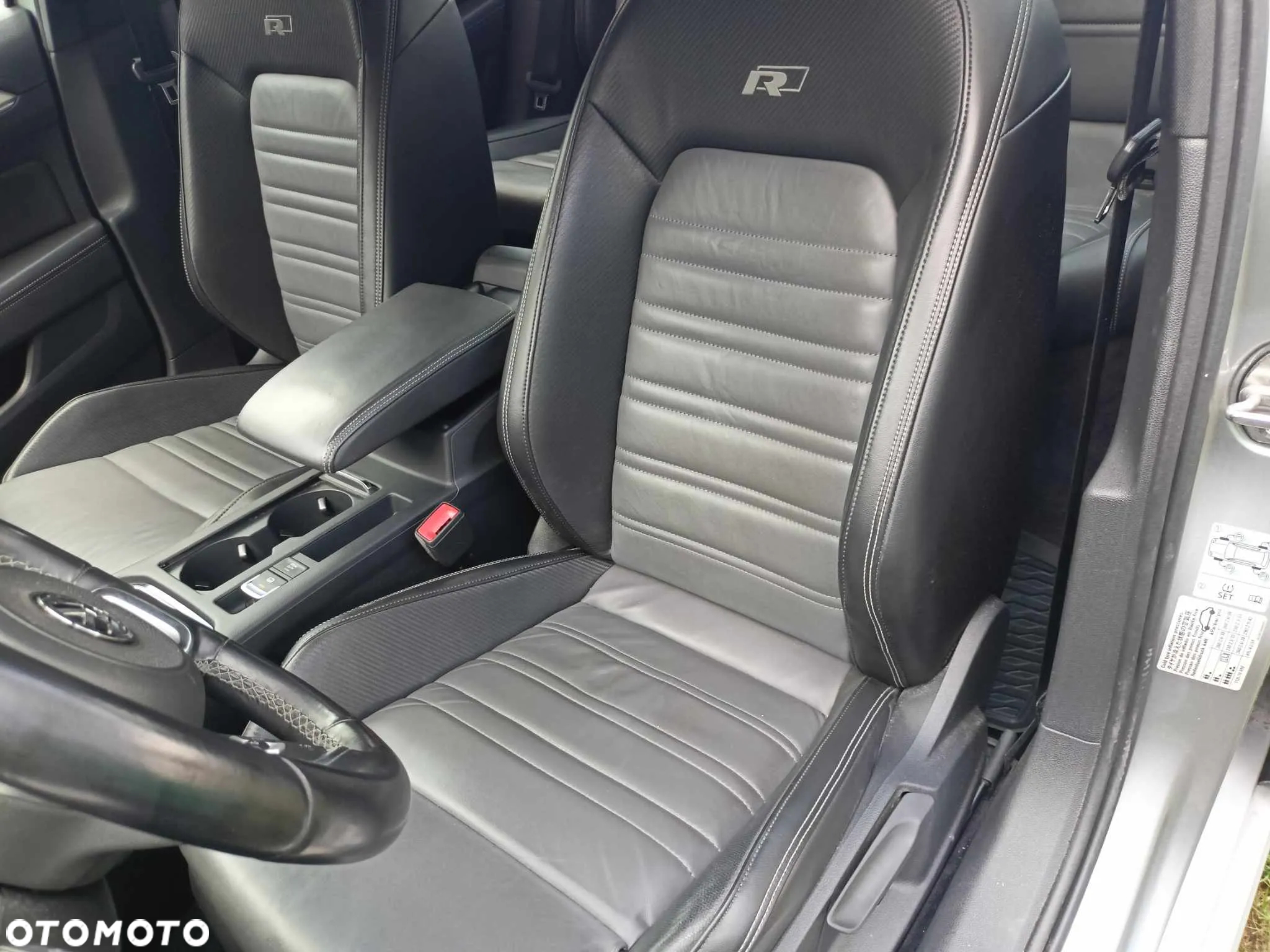 Volkswagen Passat 1.8 TSI BMT Highline - 15