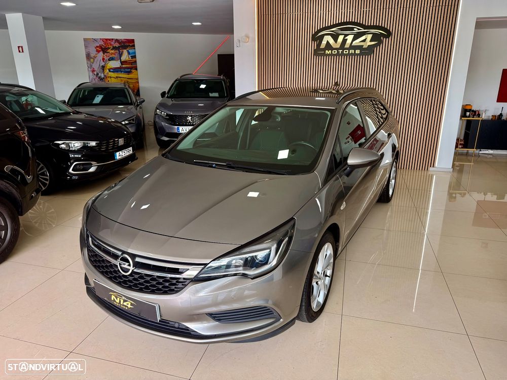 Opel Astra Sports Tourer 1.6 D (CDTI) S&S Selection - 2