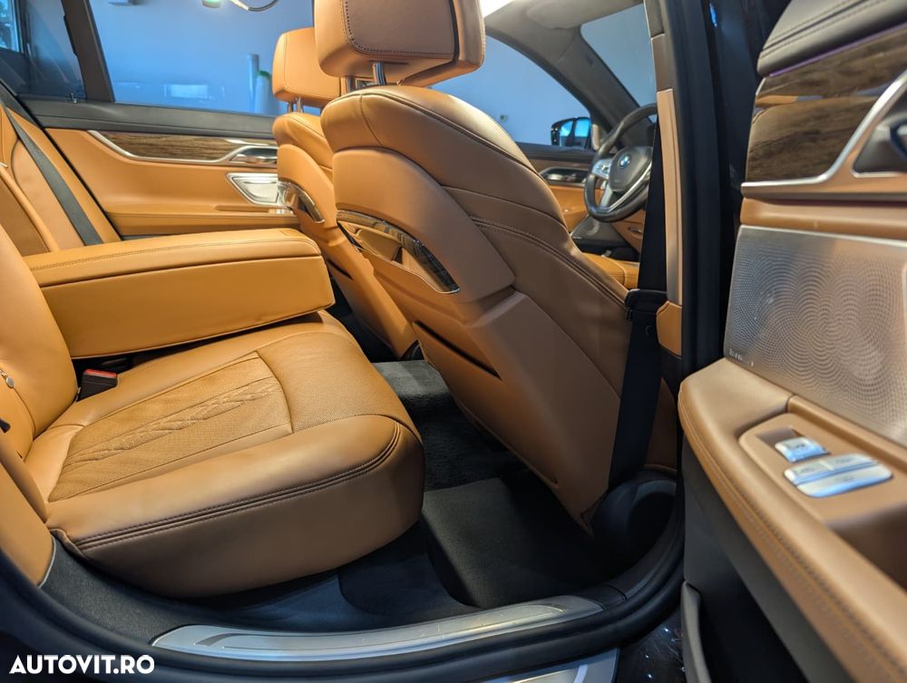 BMW Seria 7 750d xDrive - 16