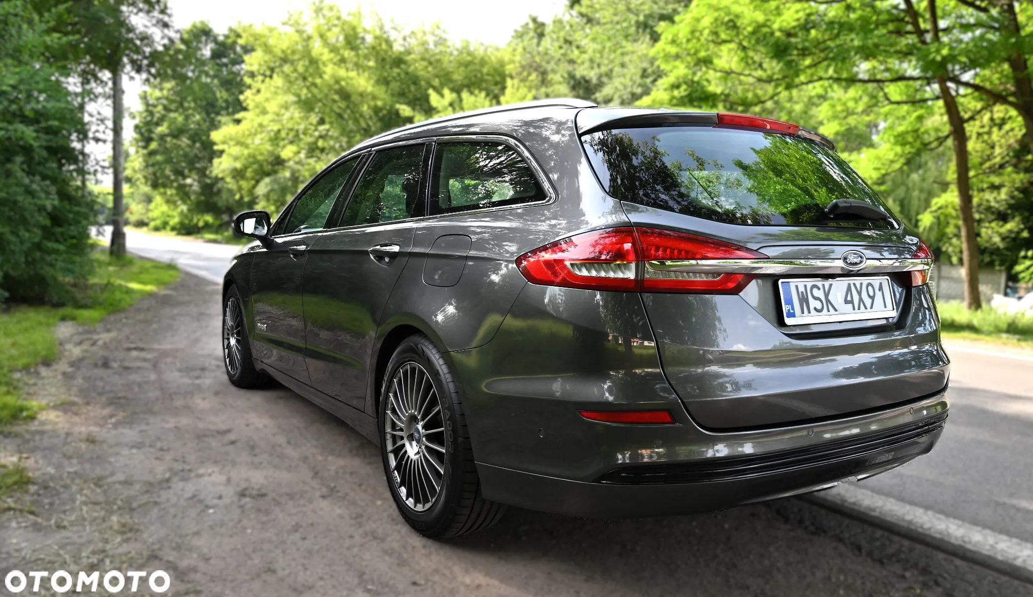 Ford Mondeo - 13