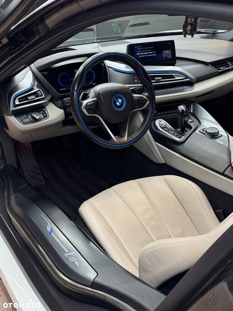 BMW i8 - 17