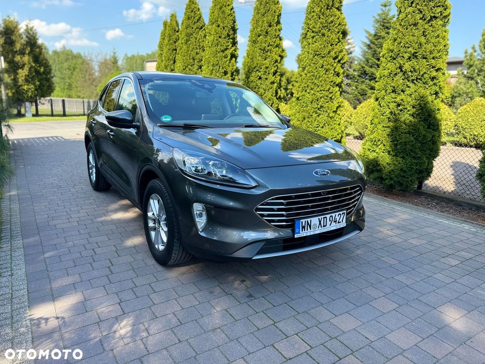 Ford Kuga 1.5 EcoBoost TITANIUM - 1