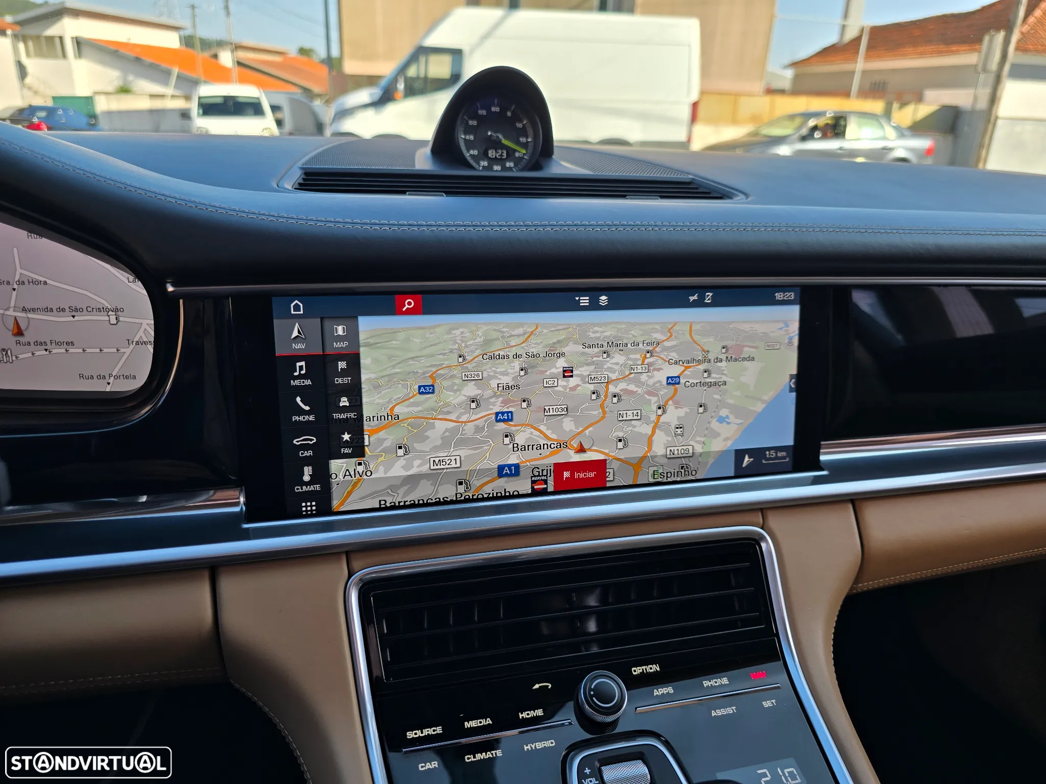 Porsche Panamera Sport Turismo 4 E-Hybrid - 4