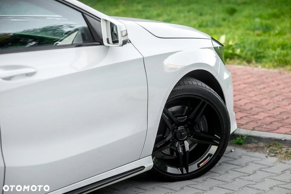 Mercedes-Benz Klasa A 250 4-Matic Sport - 22