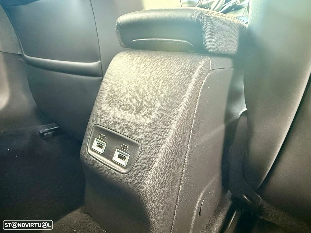 Peugeot 208 1.2 PureTech Allure - 13