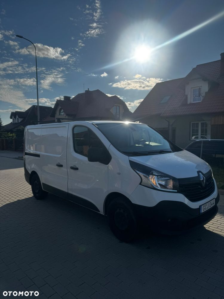 Renault Trafic - 1