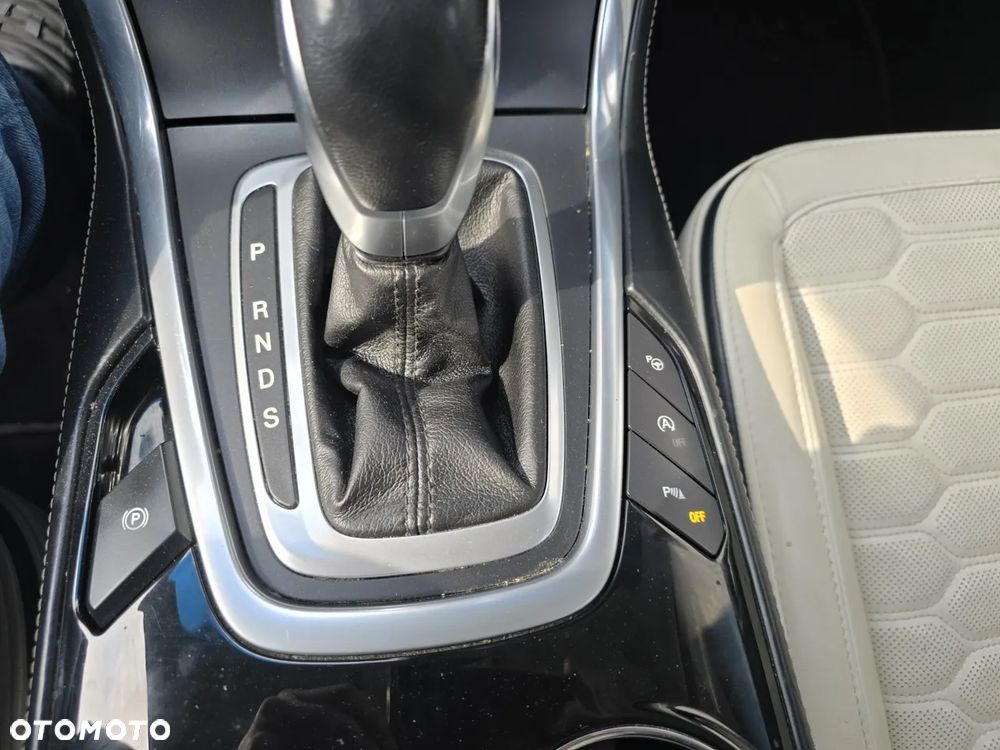 Ford Edge 2.0 EcoBlue Bi-Turbo 4x4 Vignale - 21