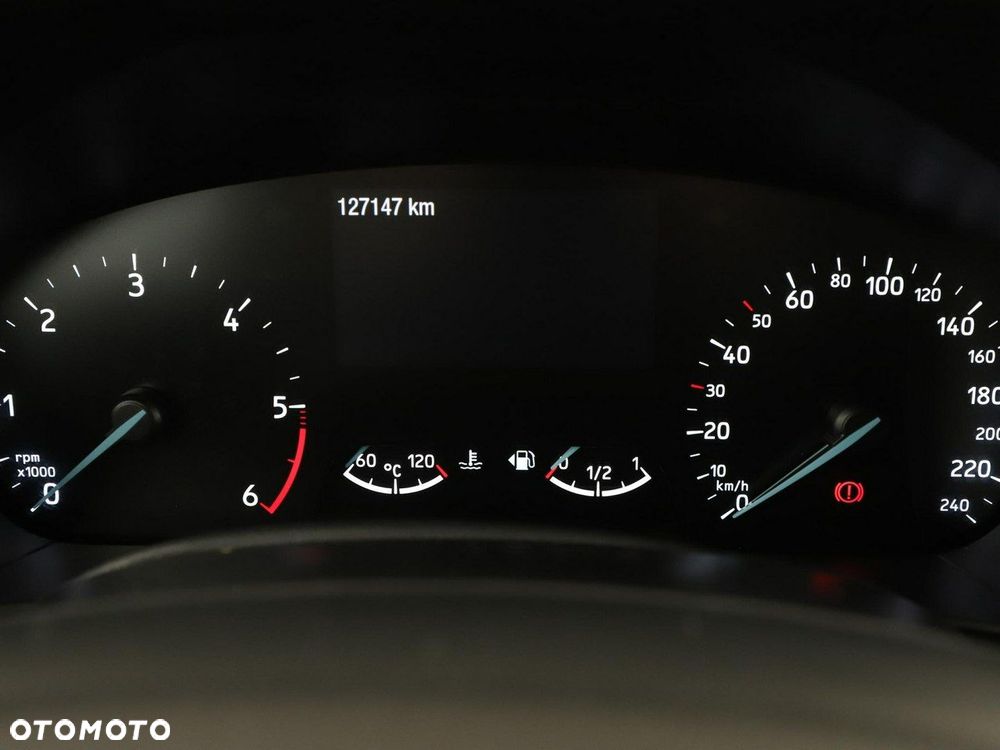 Ford Focus 2.0 EcoBlue Titanium - 23