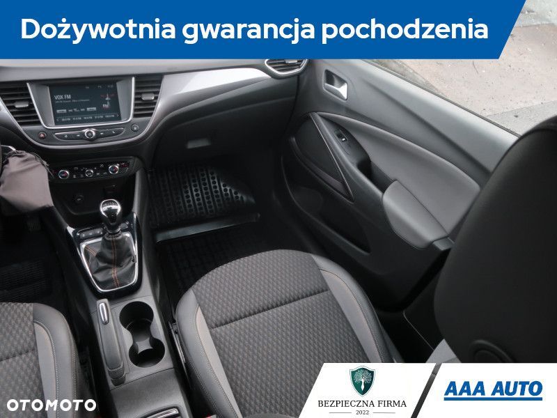 Opel Crossland X - 10