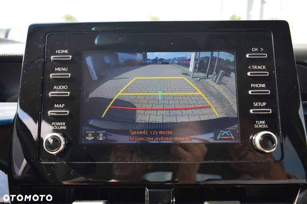 Toyota Camry 2.5 Hybrid Comfort CVT - 19