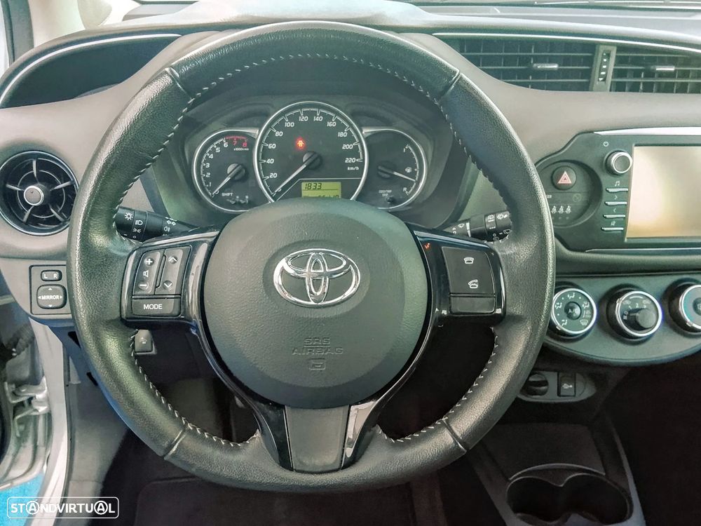 Toyota Yaris 1.0 VVT-i Comfort+P.Style - 5